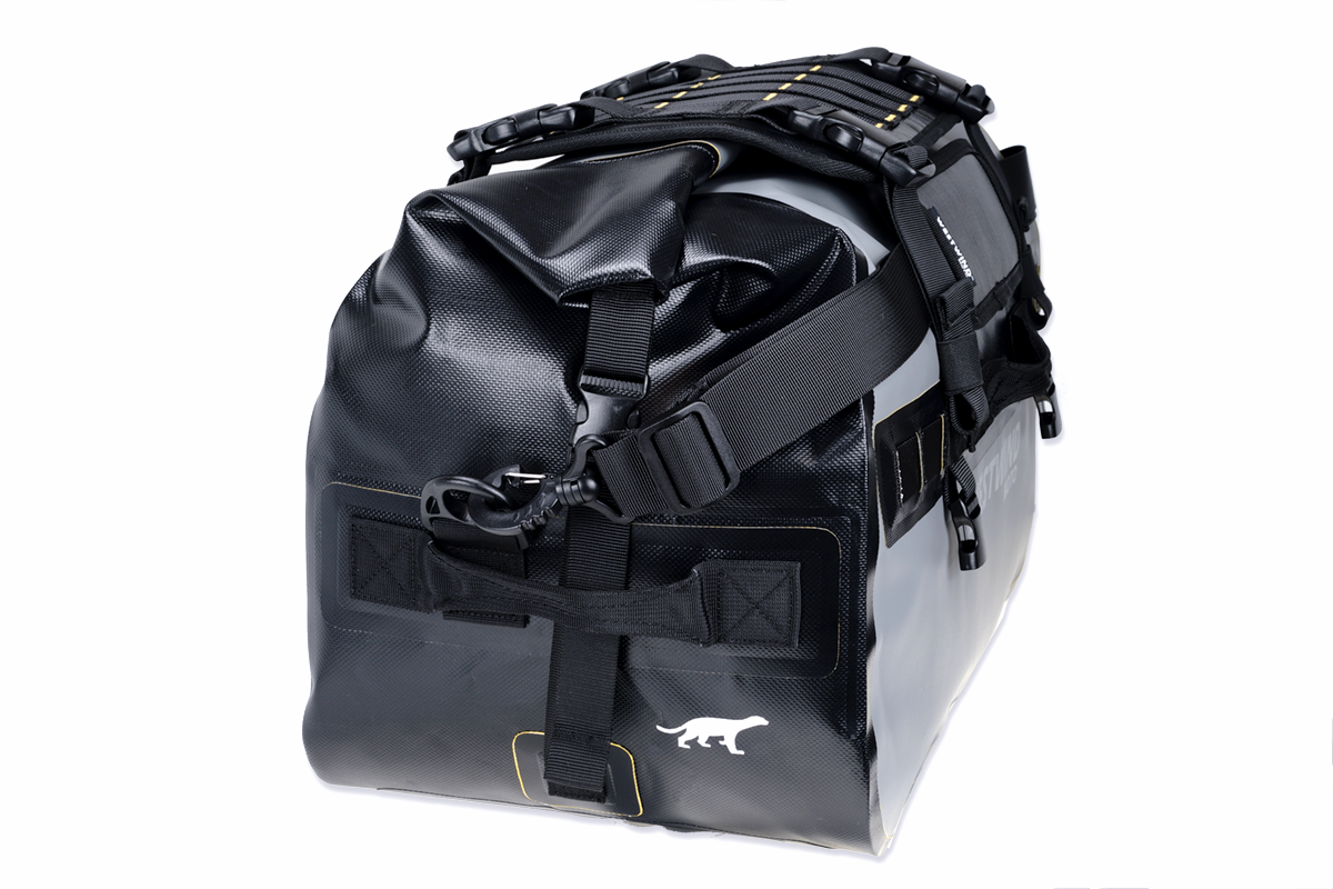 Hussar D40 Duffle