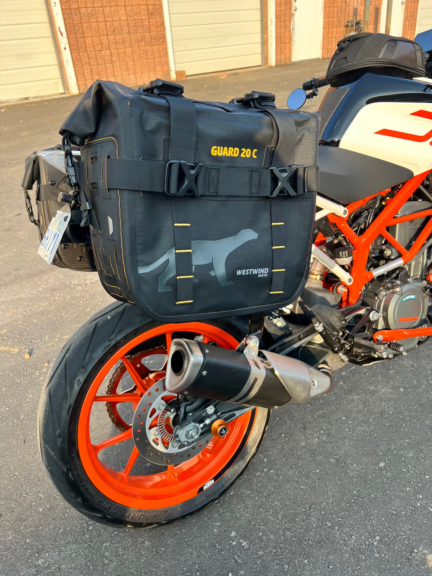 Guard 20C Soft Pannier (Quick Release) for KTM Duke 390